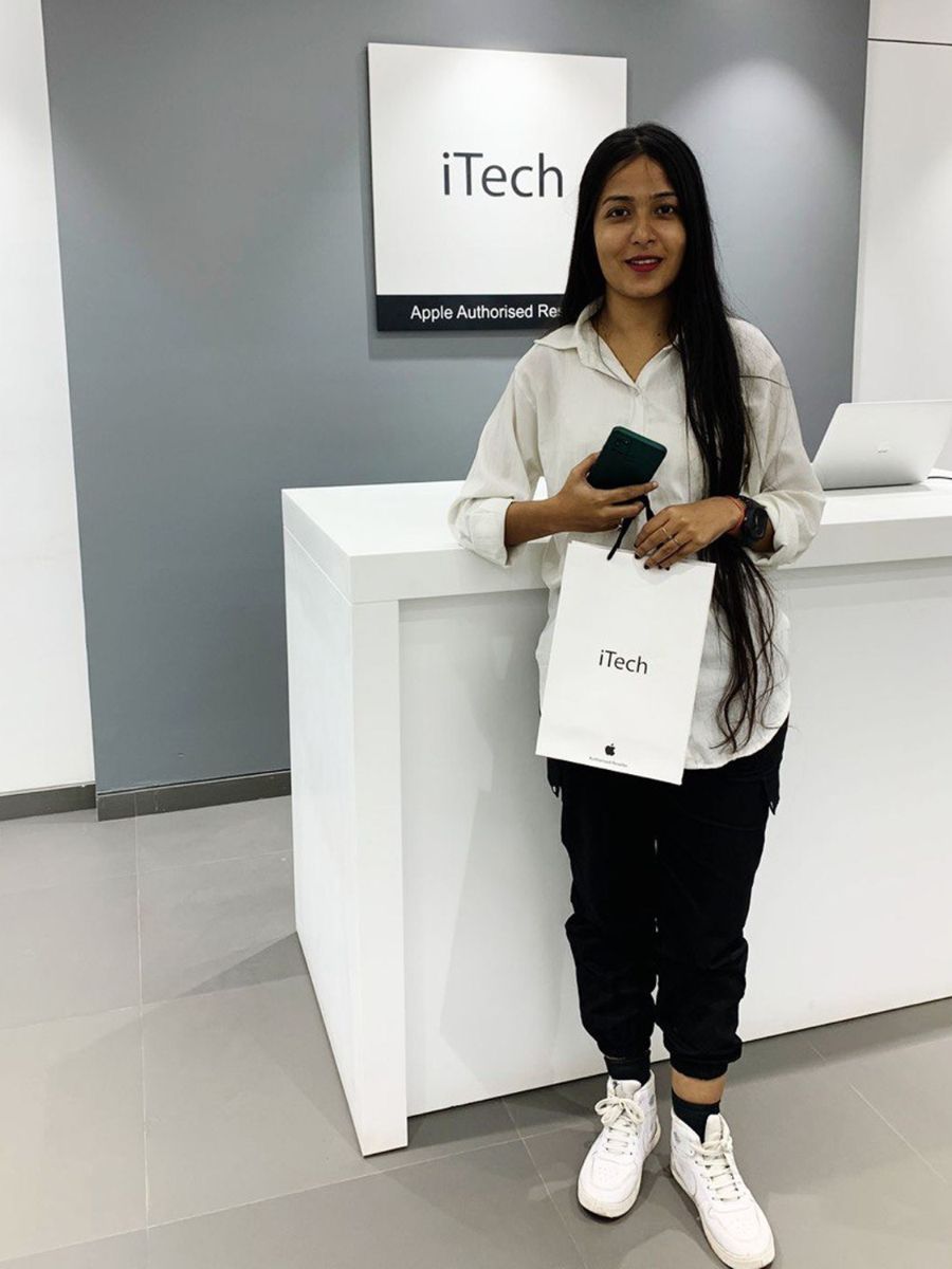 happy customer reviews at iTech Store Apple Reseller in India