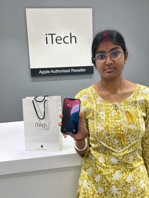 happy customer reviews at iTech Store Apple Reseller in India