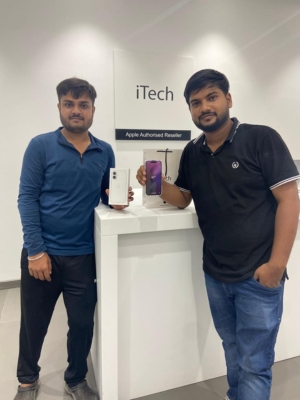 happy customer reviews at iTech Store Apple Reseller in India