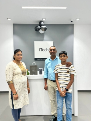 happy customer reviews at iTech Store Apple Reseller in India