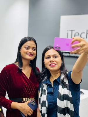 happy customer reviews at iTech Store Apple Reseller in India