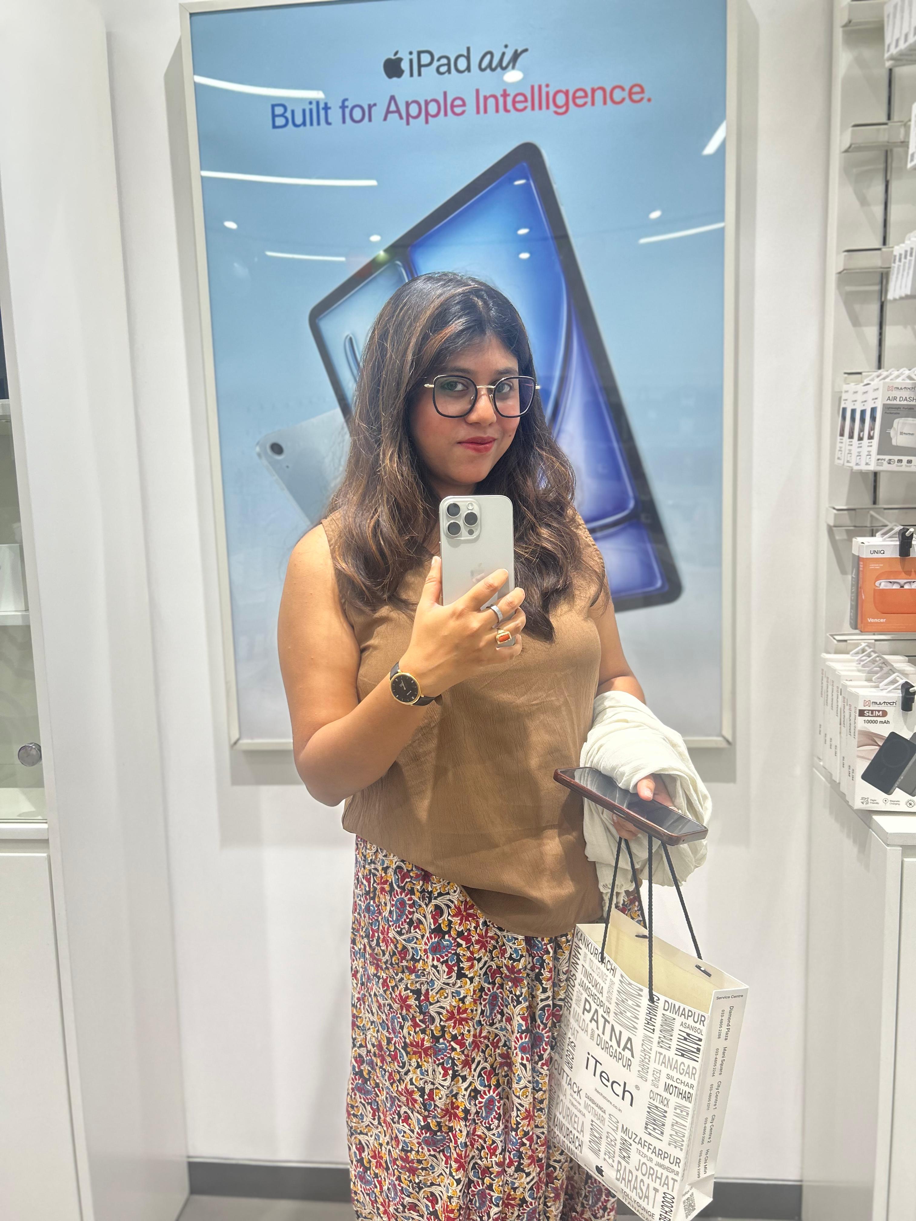 happy customer reviews at iTech Store Apple Reseller in India