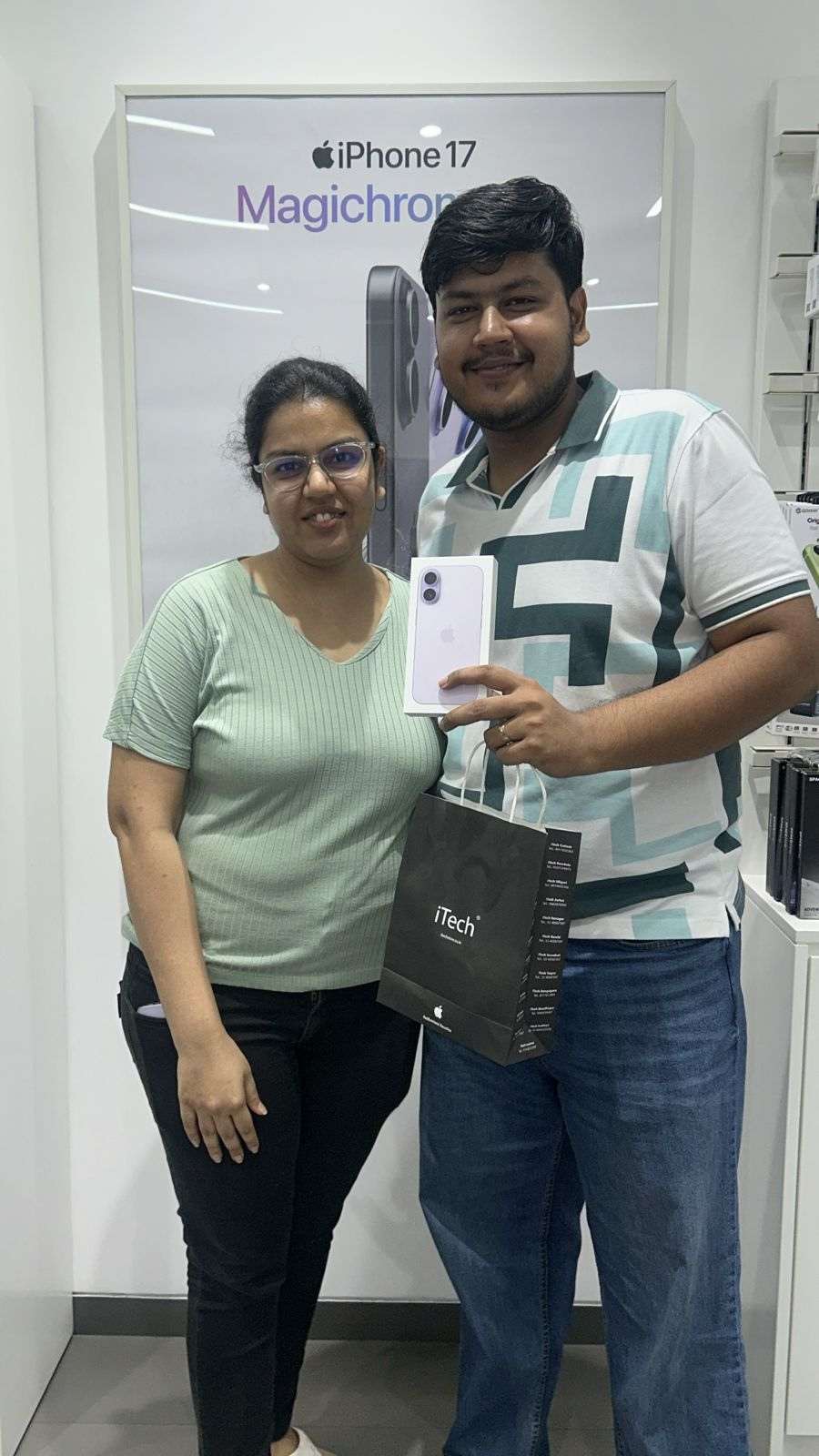 happy customer reviews at iTech Store Apple Reseller in India