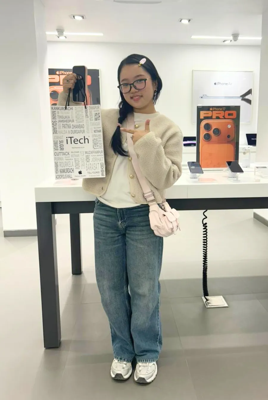 happy customer reviews at iTech Store Apple Reseller in India