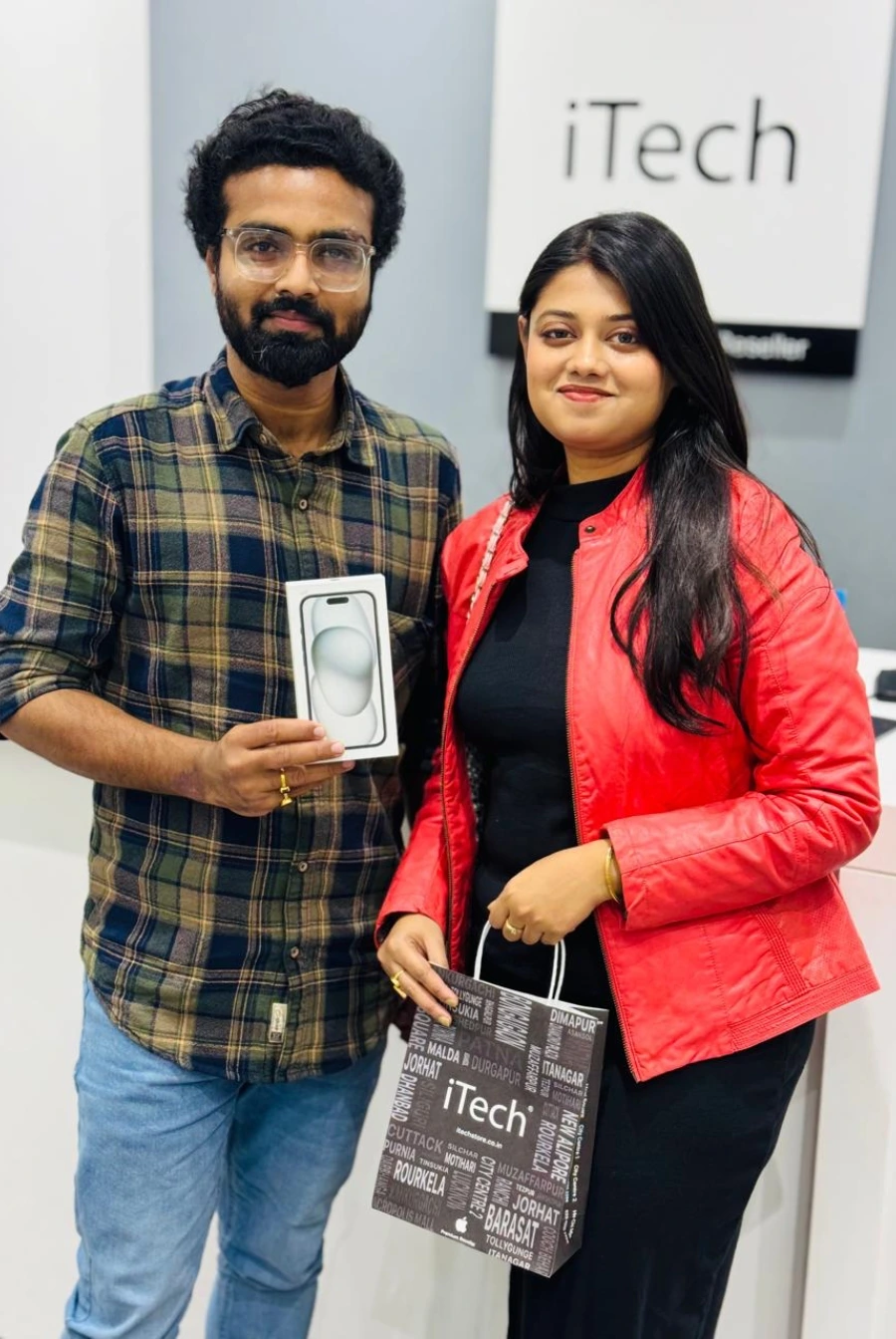 happy customer reviews at iTech Store Apple Reseller in India